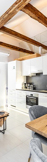 Wohnbereich Dachgeschosswohnung - Suite 7 © Wolfgang C. Retter Wohnbereich Dachgeschosswohnung - Suite 7 © Wolfgang C. Retter